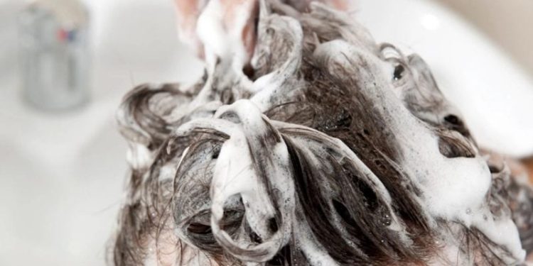 Saçlarda kökten değişim! Değişime inanamayacaksınız…