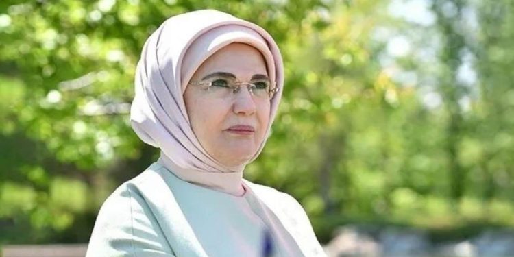 Emine Erdoğan’dan İsrail’in Gazze’deki hastane saldırısına ilişkin paylaşım