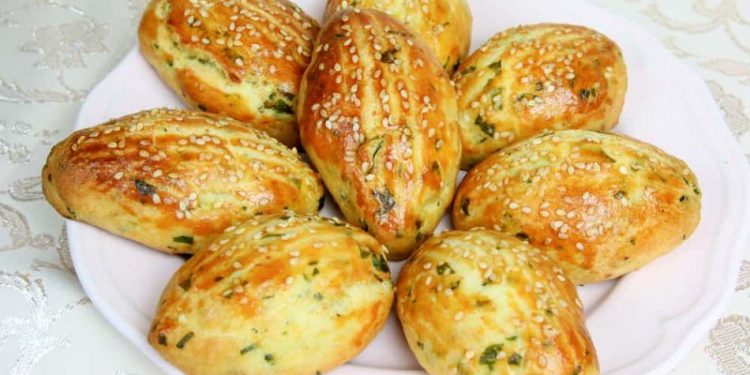 Pratik dereotlu poğaça nasıl yapılır?