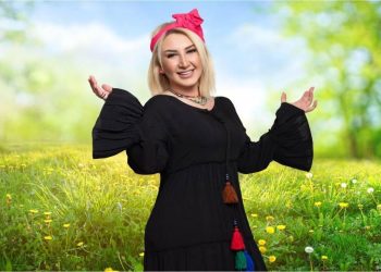 Bahar Kapıda üzümüyle meşhur Denizli Çal’da!